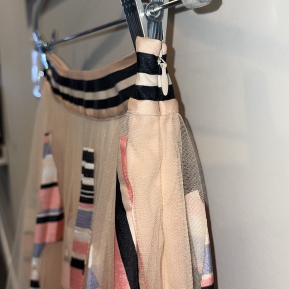 Anthropologie Mae NWT Pleated Tulle Midi Skirt Size Small Light Pink/Multi - Picture 6 of 13
